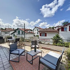 De Charme Erdizka Classe 3 Etoiles Appartement Bayonne