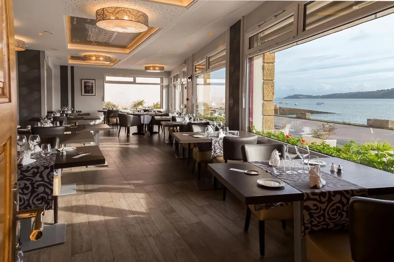 Hostellerie De La Mer Crozon Hotel